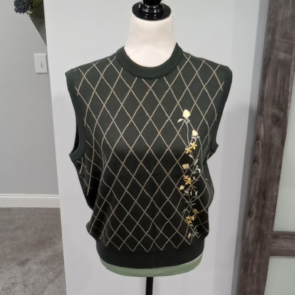 Vintage Astra Classic Fit Olive Green & Tan 100% Wool Sweater Vest Size Large